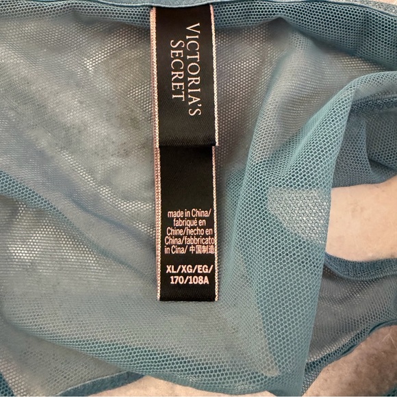 Victoria's Secret Very Sexy Runway Blue Lace Plunging Neckline Studded Bodysuit - Picture 9 of 9